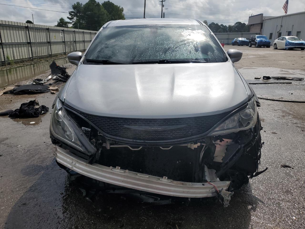 2020 CHRYSLER Pacifica