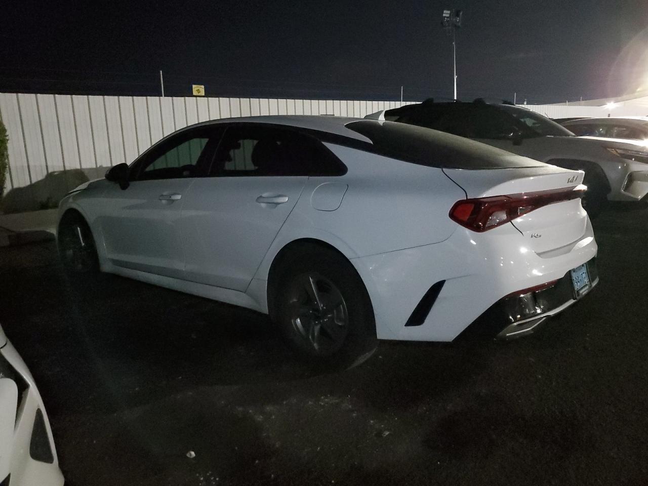 2022 KIA K5