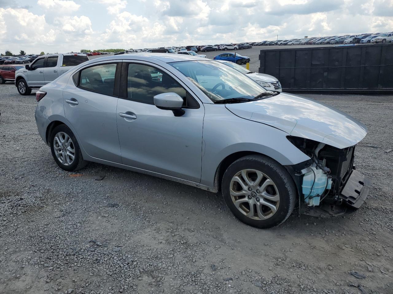 2018 TOYOTA YARIS