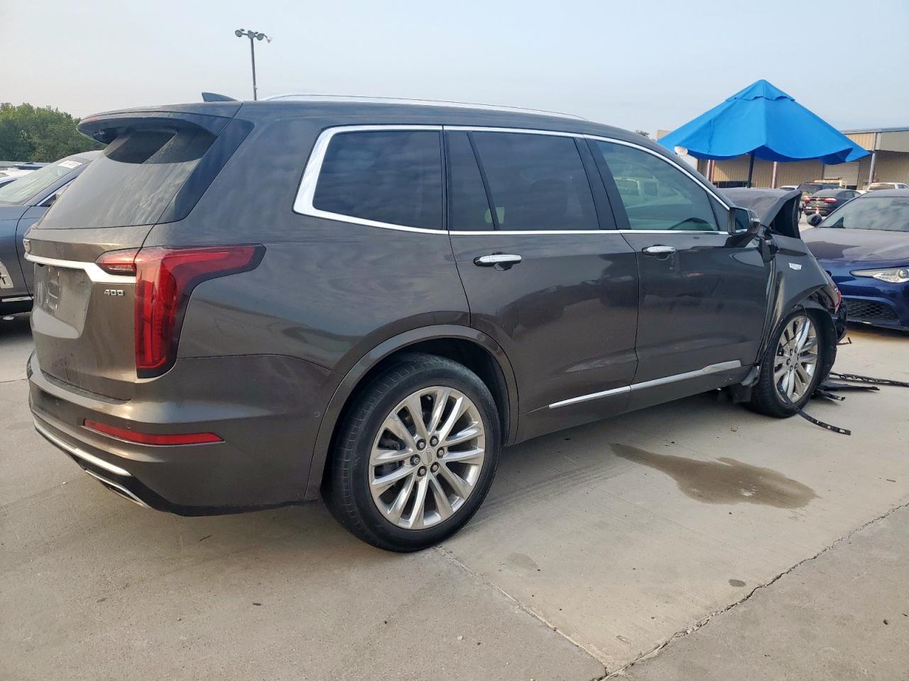 2020 CADILLAC XT6