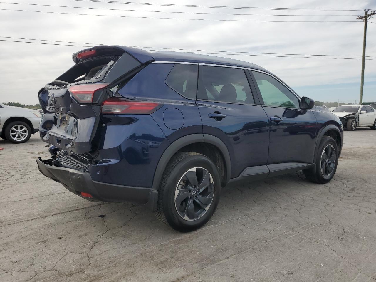 2025 NISSAN ROGUE
