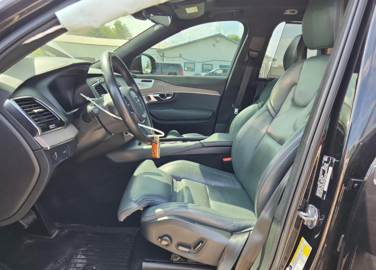 2021 VOLVO XC90
