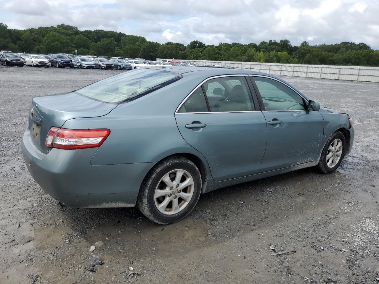 2010 TOYOTA CAMRY