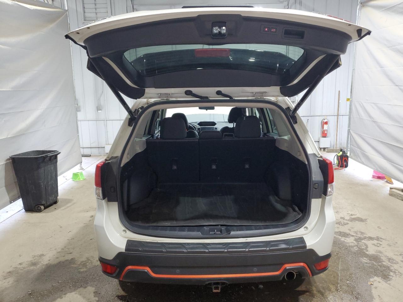 2020 SUBARU FORESTER