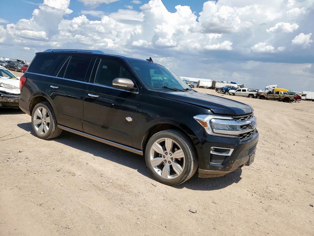 2022 FORD Expedition