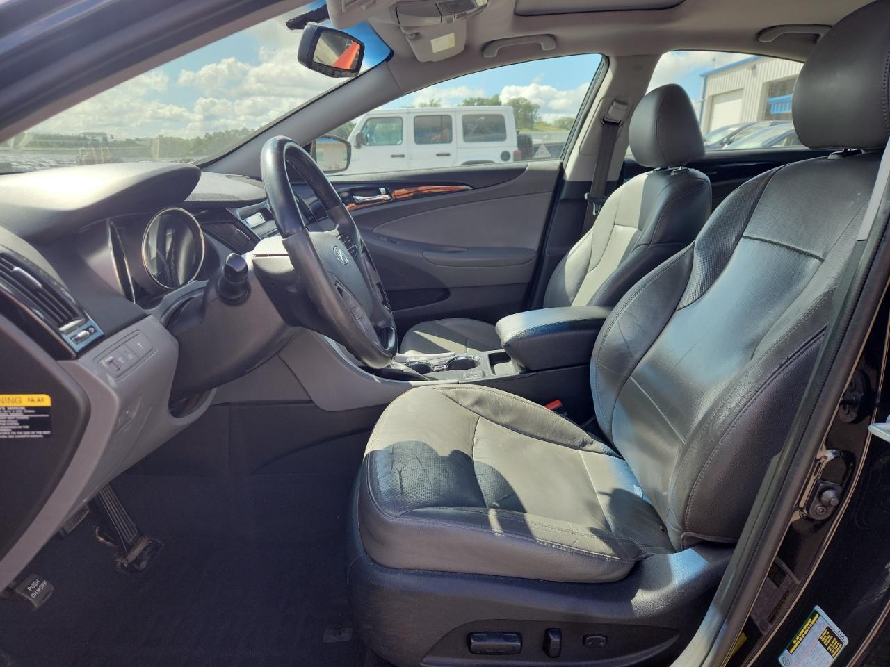 2013 HYUNDAI SONATA