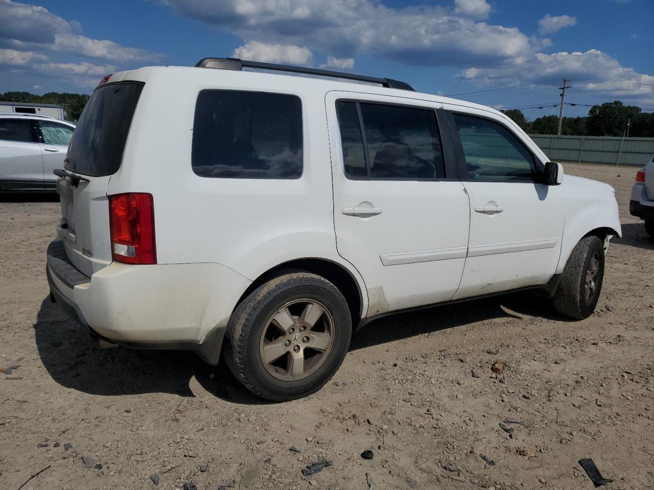 2011 HONDA PILOT