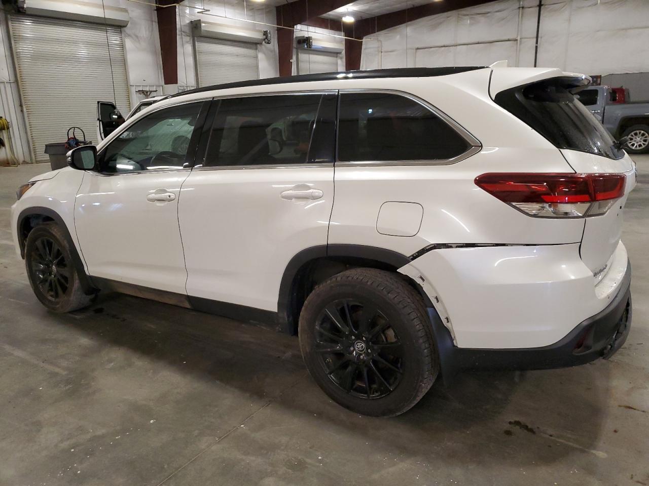 2019 TOYOTA HIGHLANDER