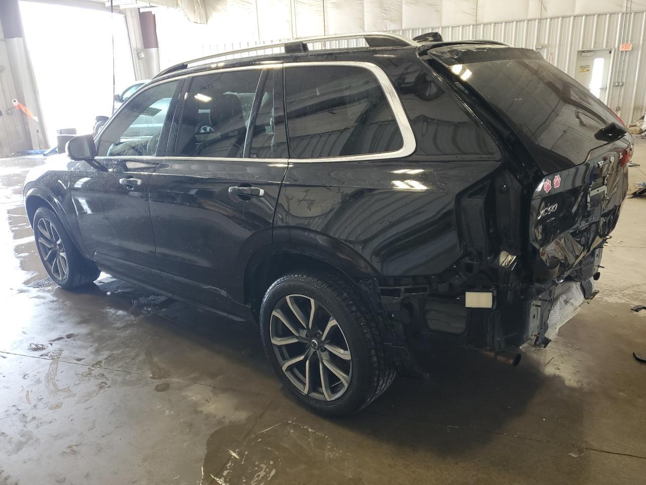 2018 VOLVO XC90