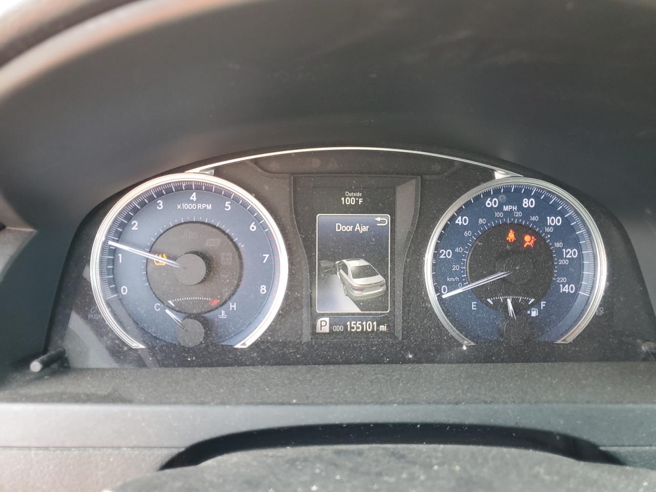 2016 TOYOTA CAMRY