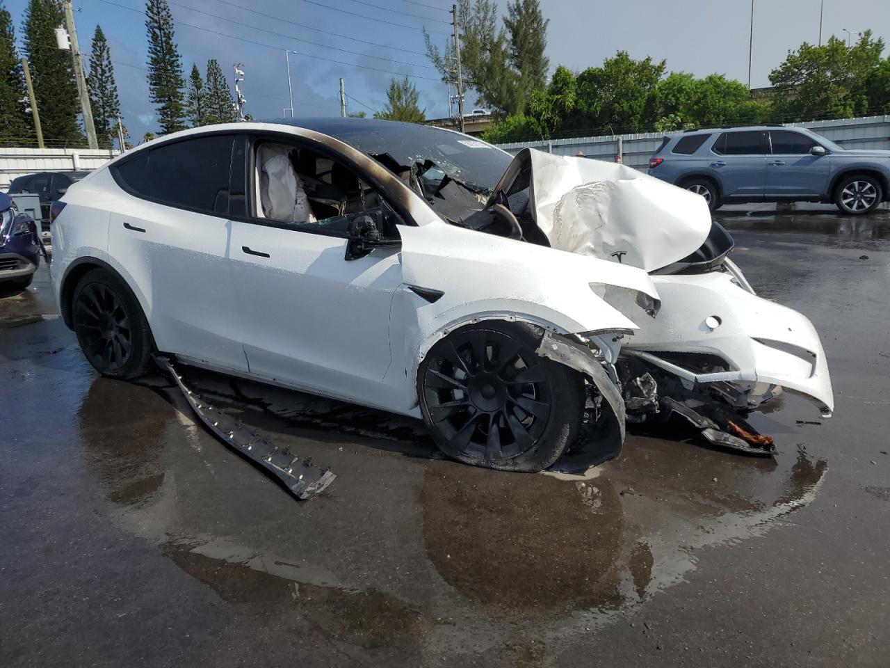 2021 TESLA MODEL Y