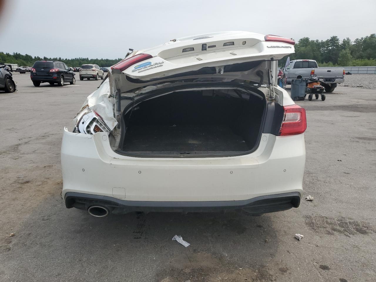 2018 SUBARU Legacy