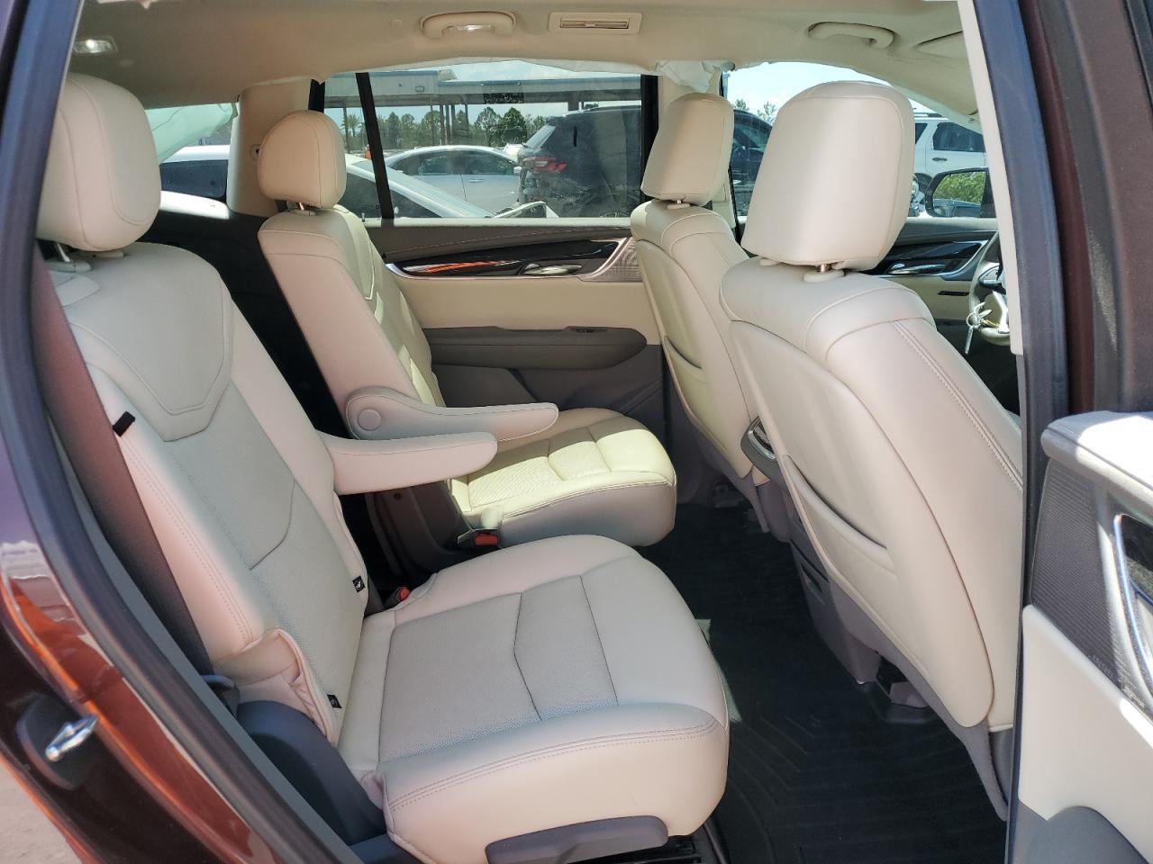 2023 CADILLAC XT6