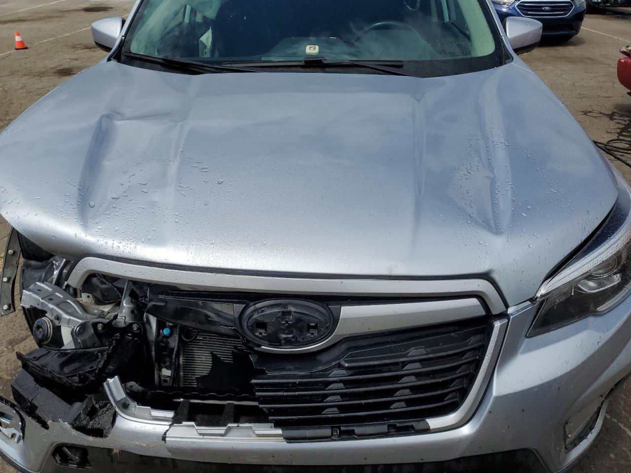 2019 SUBARU FORESTER