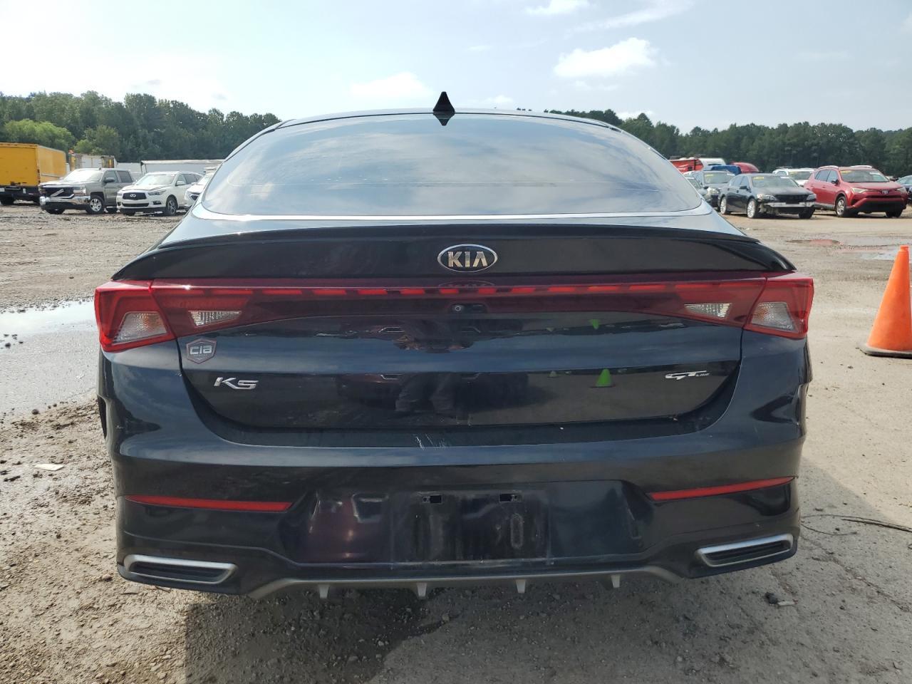 2021 KIA K5