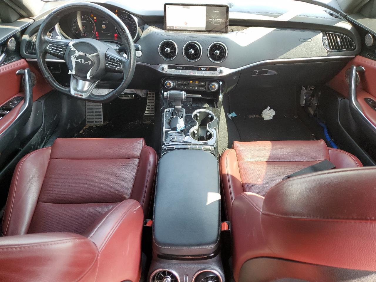 2022 KIA Stinger