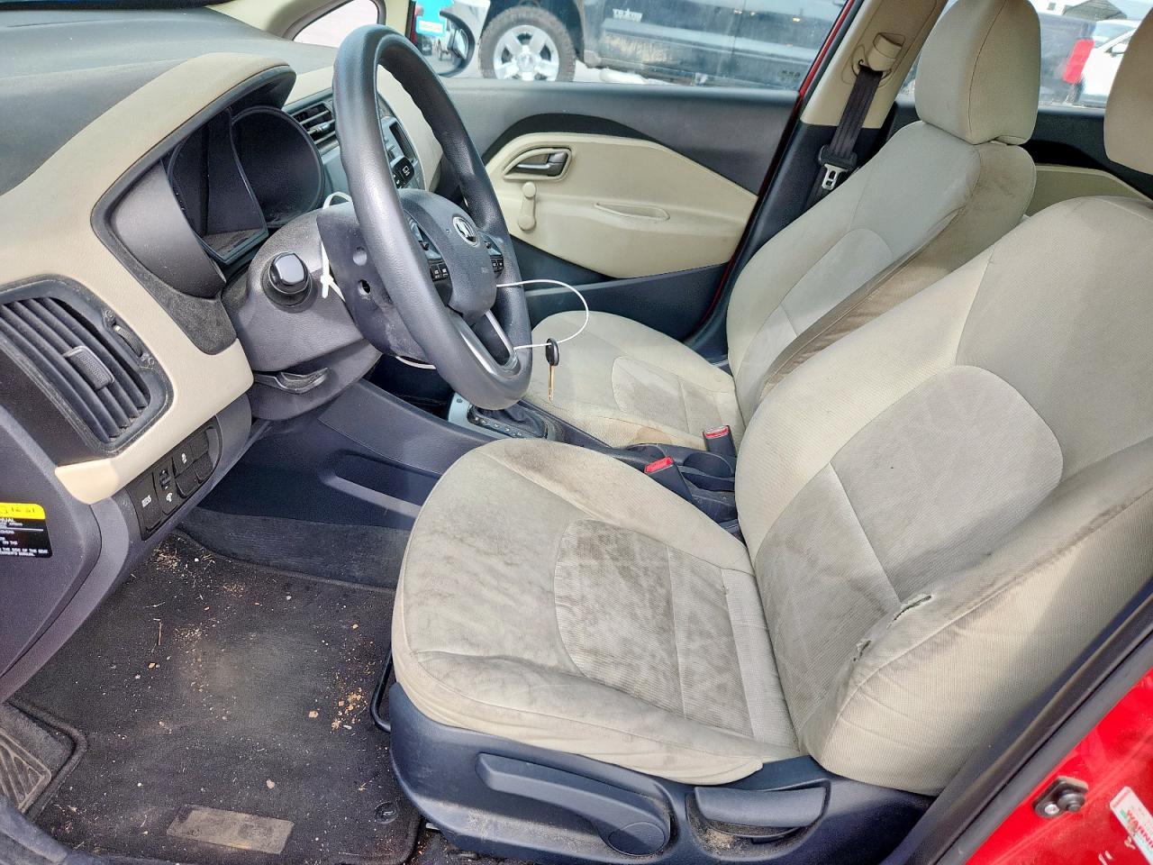2013 KIA RIO