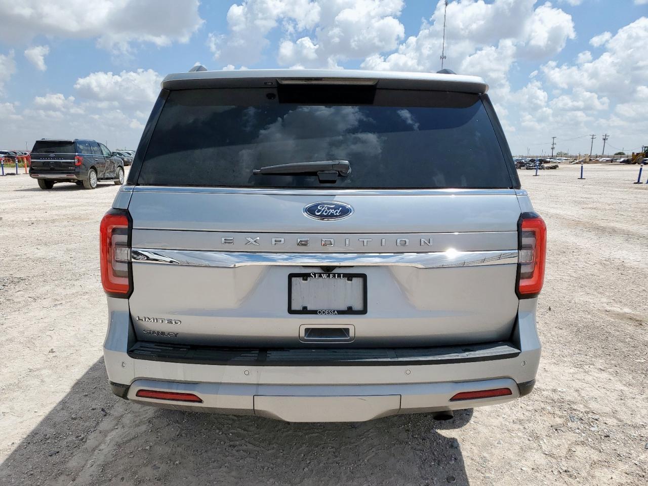 2022 FORD Expedition