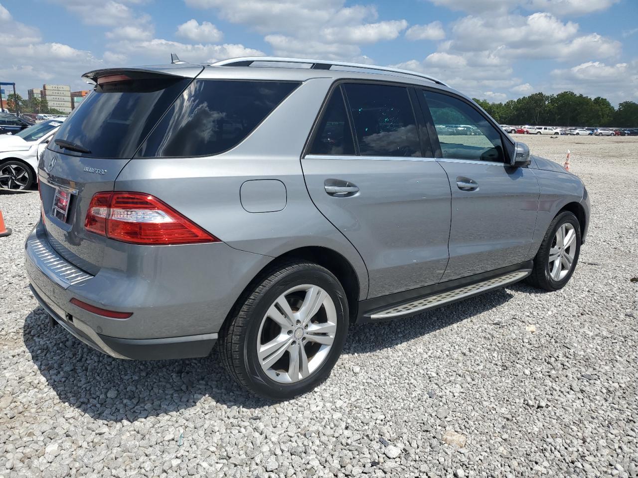 2014 MERCEDES-BENZ ML-Class