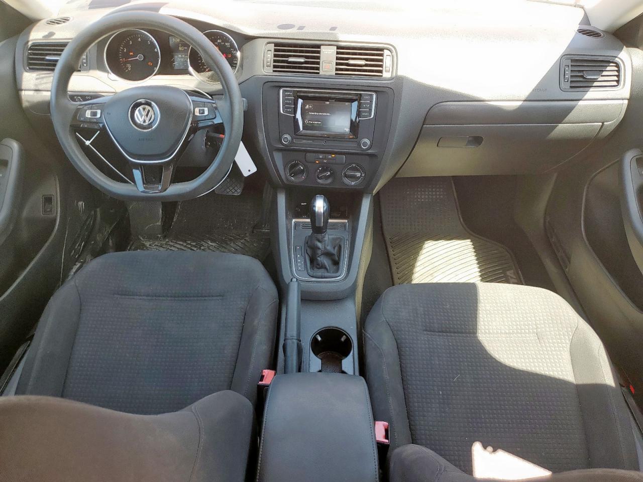 2016 VOLKSWAGEN JETTA