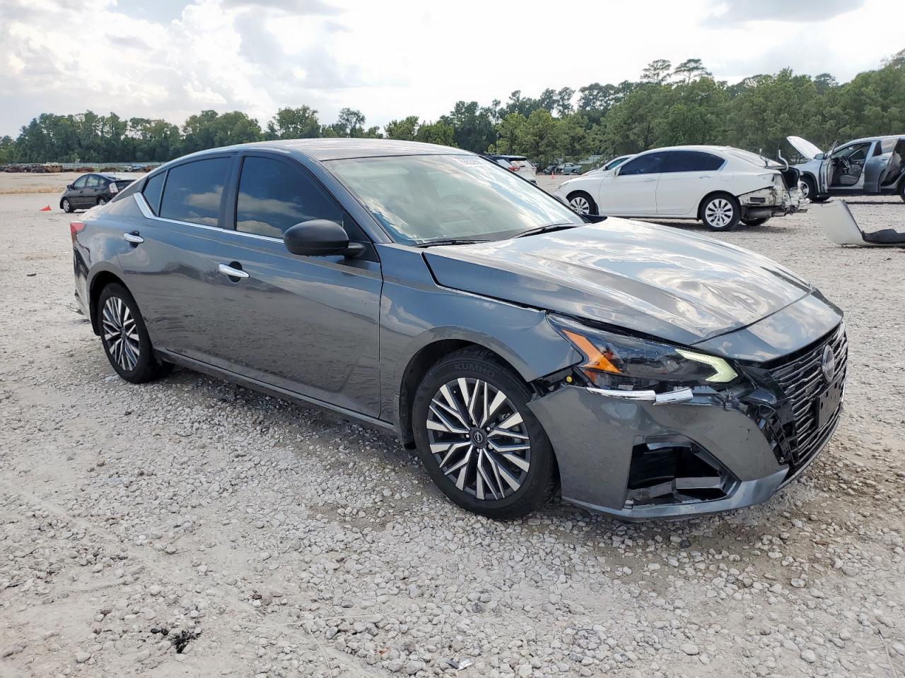 2025 NISSAN ALTIMA