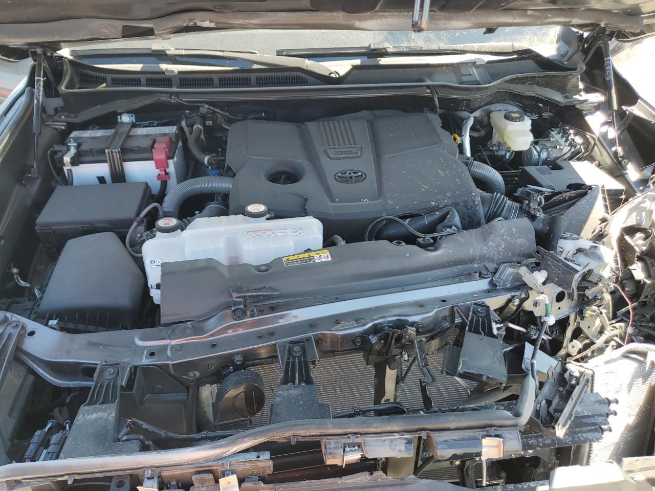 2025 TOYOTA TUNDRA