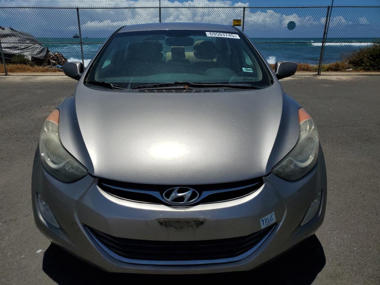 2012 HYUNDAI ELANTRA