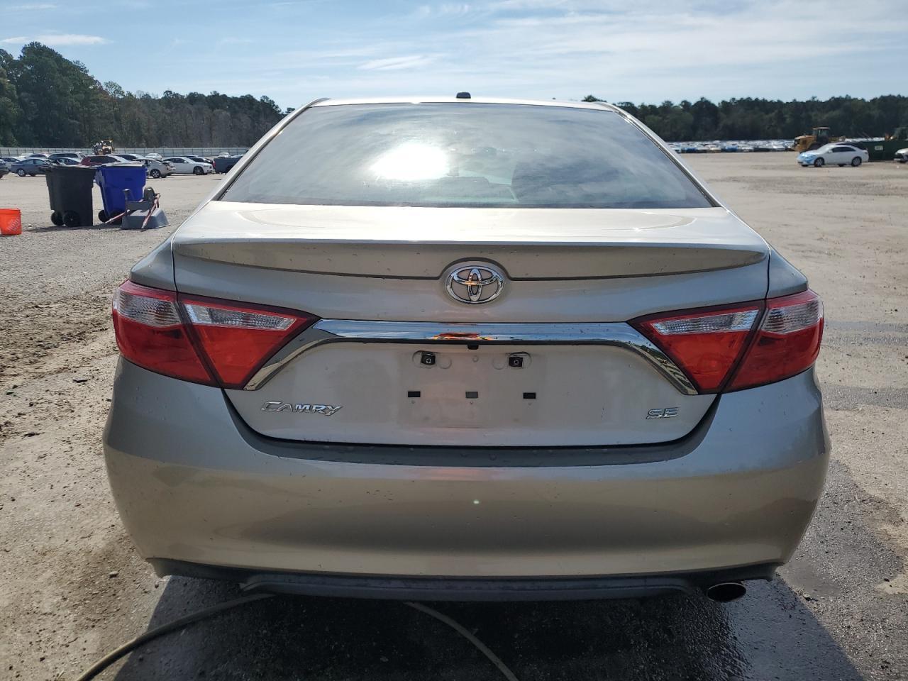 2017 TOYOTA CAMRY