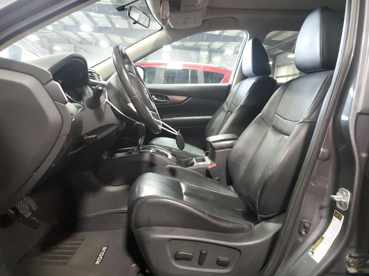 2015 NISSAN ROGUE