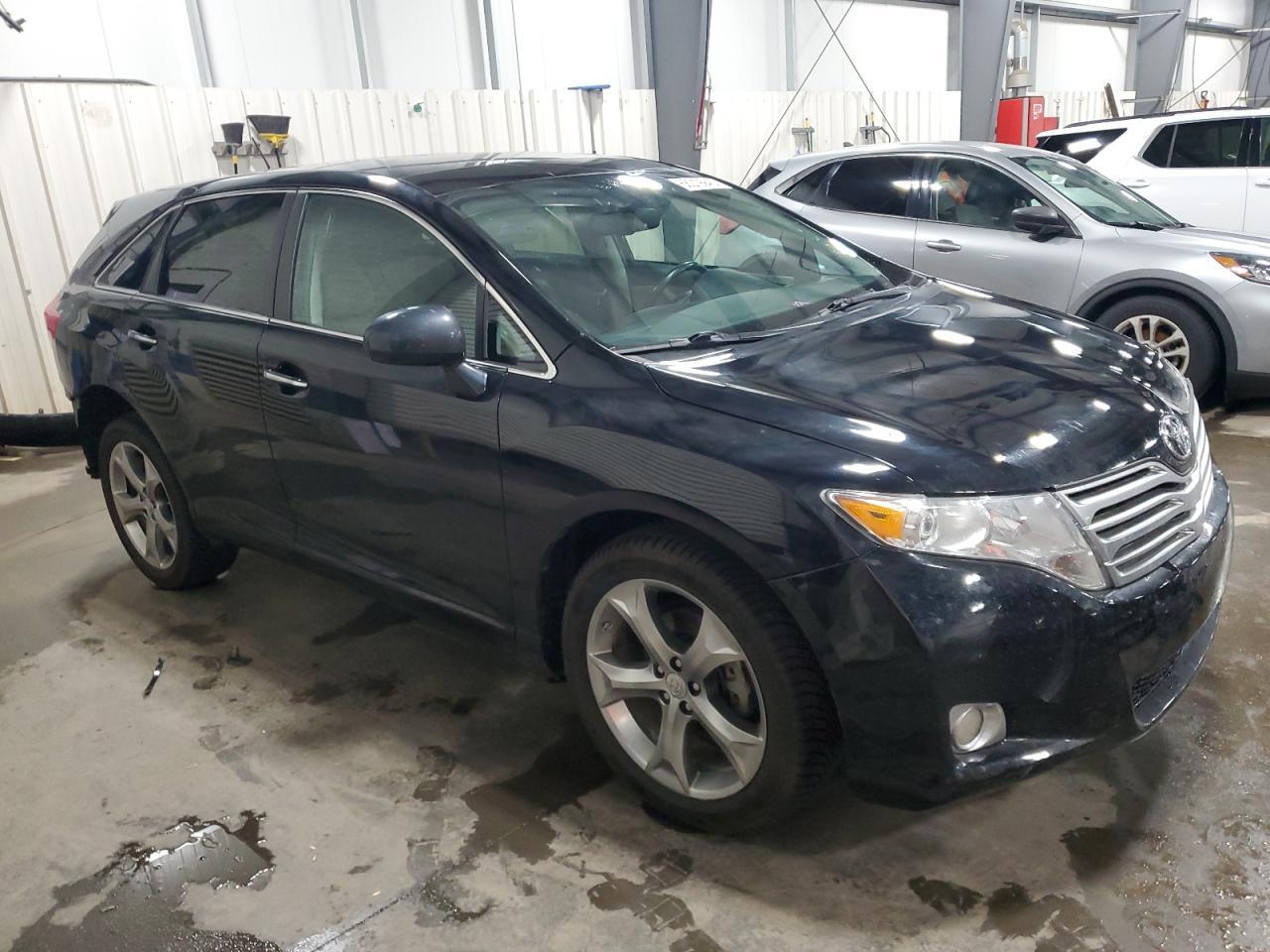 2010 TOYOTA VENZA