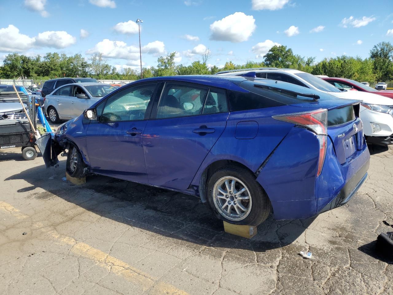 2017 TOYOTA PRIUS