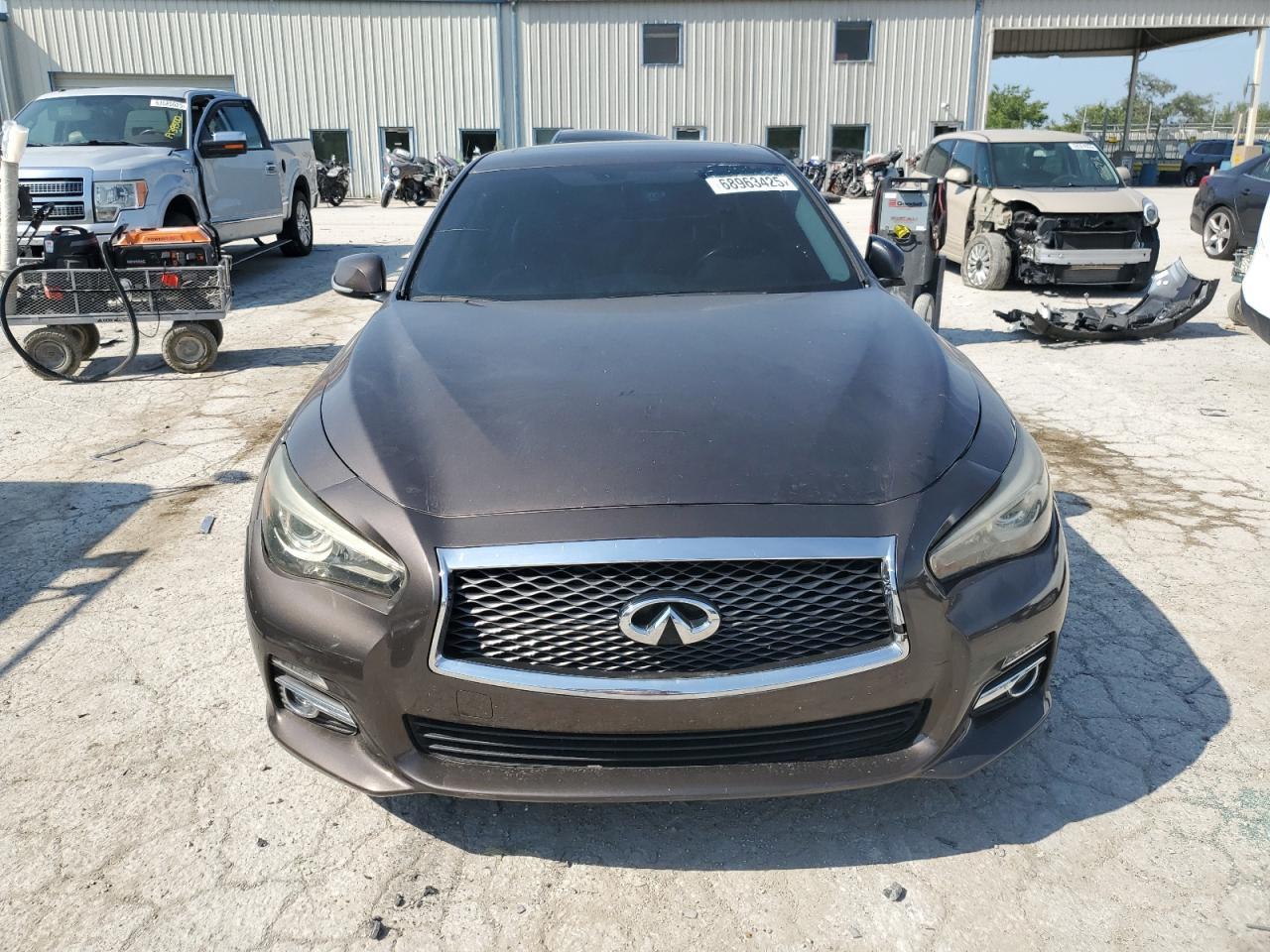 2017 INFINITI Q50