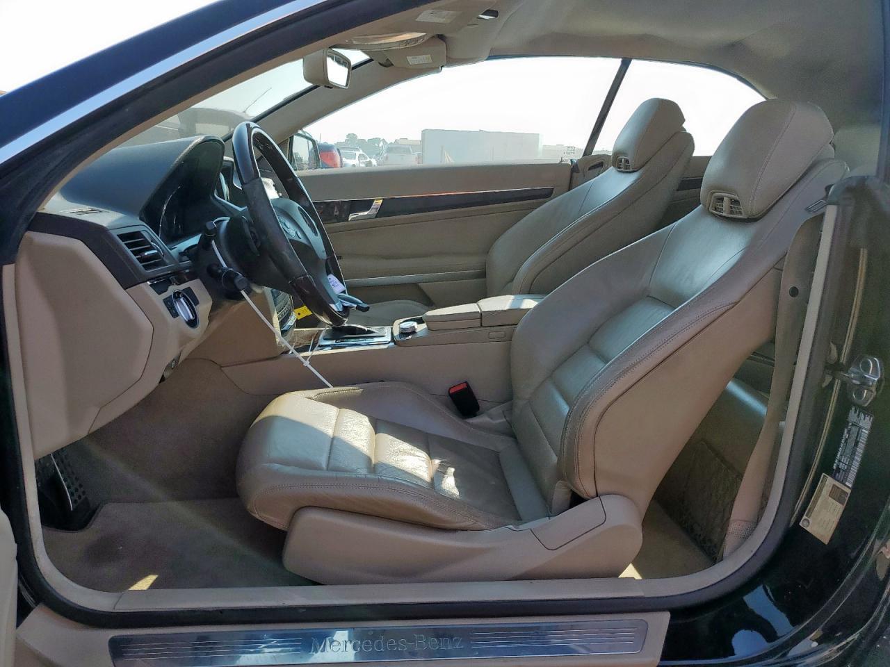 2011 MERCEDES-BENZ E-Class