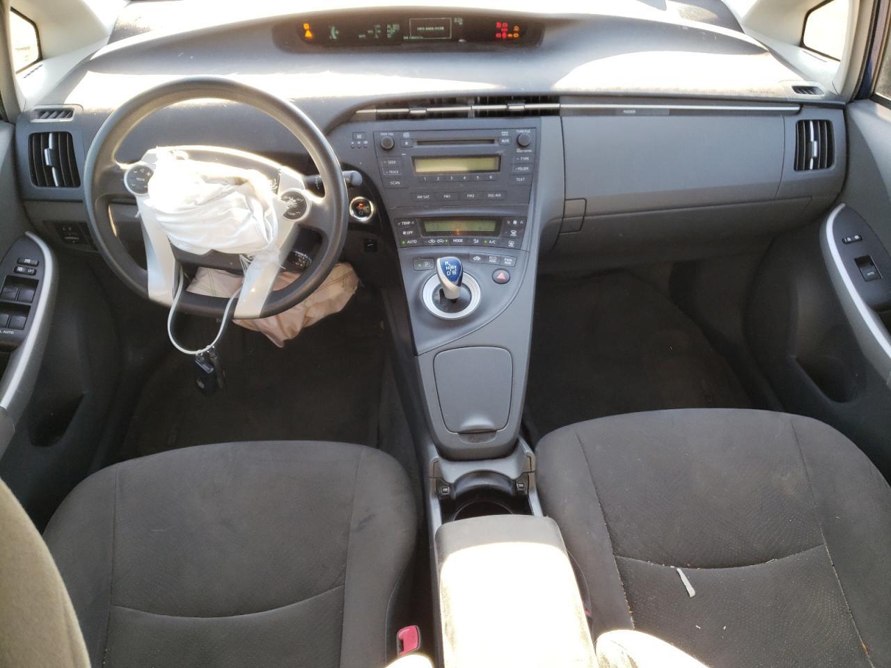 2011 TOYOTA PRIUS
