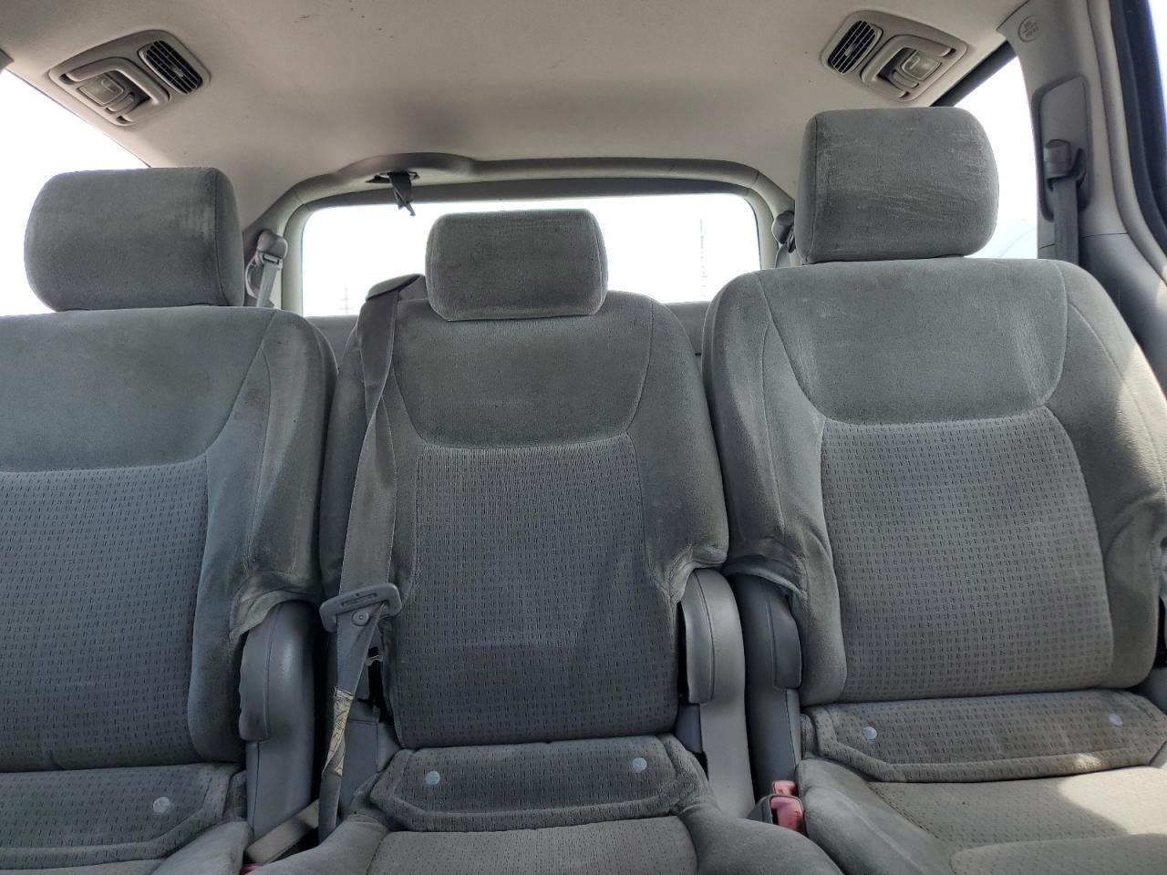 2007 TOYOTA SIENNA