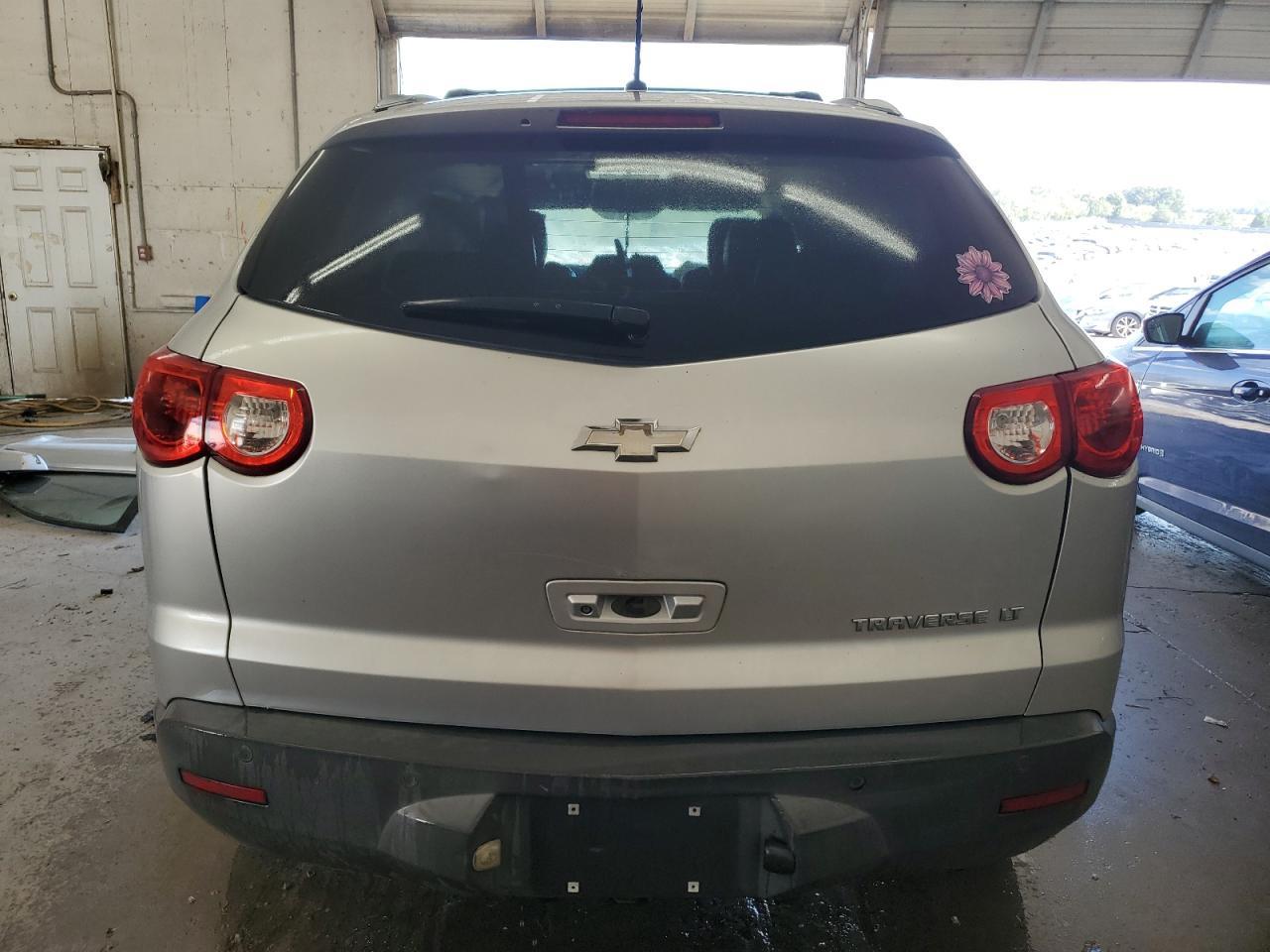 2011 CHEVROLET TRAVERSE
