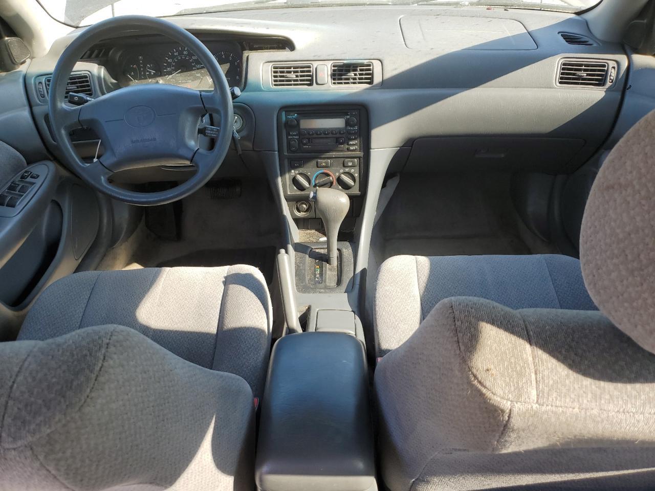 2000 TOYOTA CAMRY