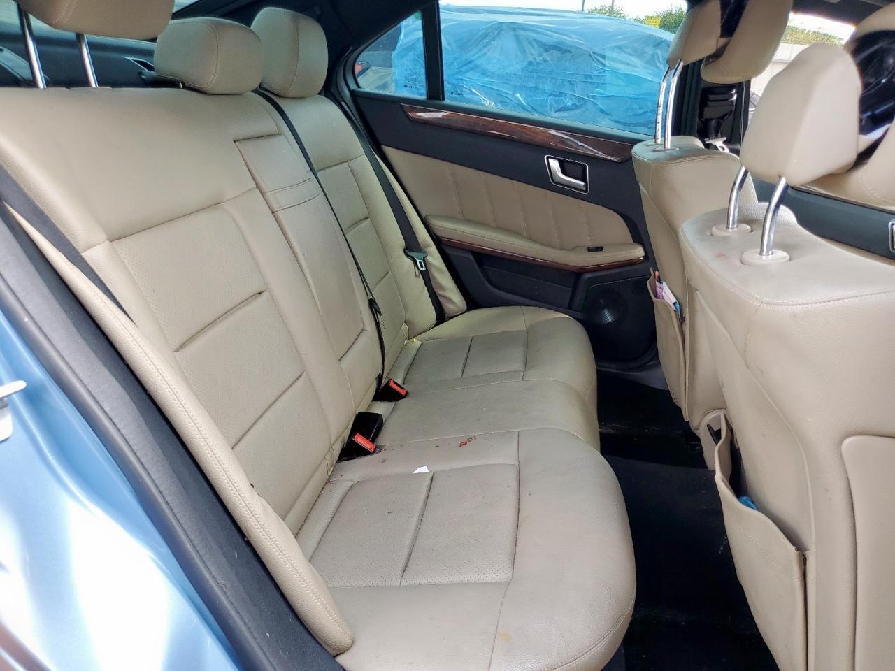 2012 MERCEDES-BENZ E-Class