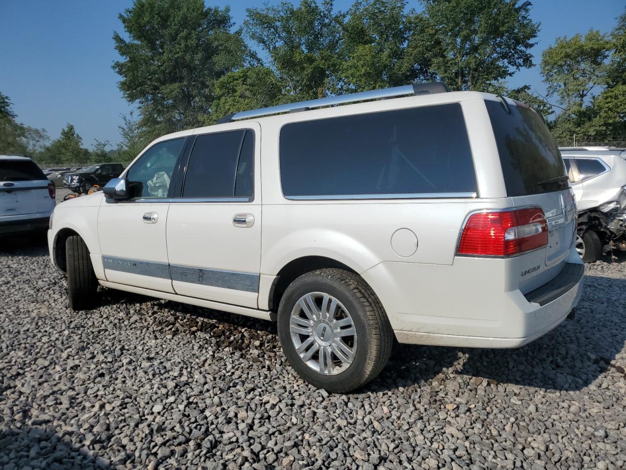 2014 LINCOLN Navigator