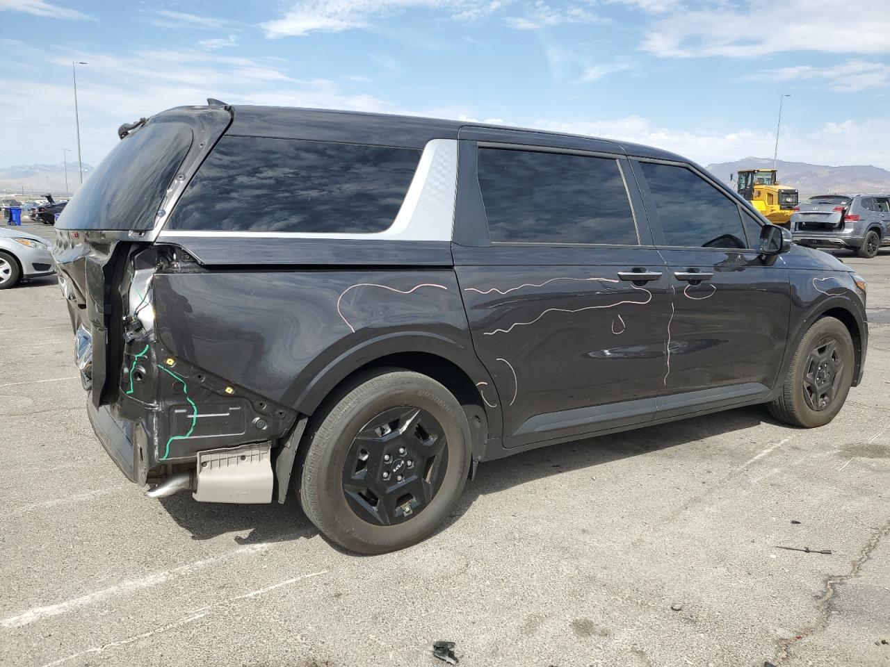 2025 KIA Carnival