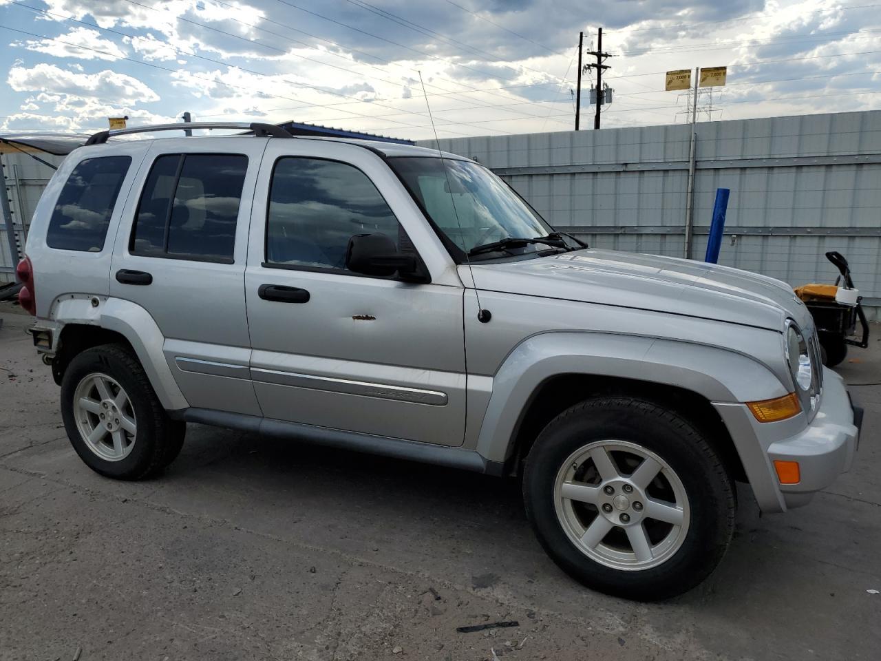 2007 JEEP Liberty