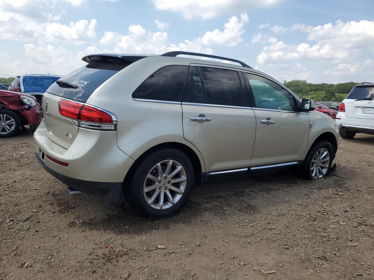 2011 LINCOLN MKX