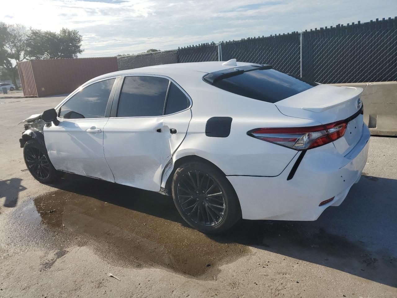 2019 TOYOTA CAMRY