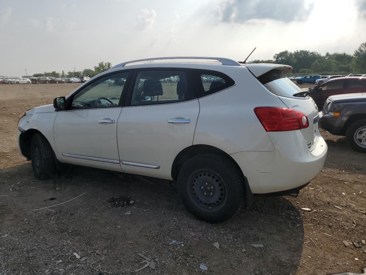 2015 NISSAN ROGUE
