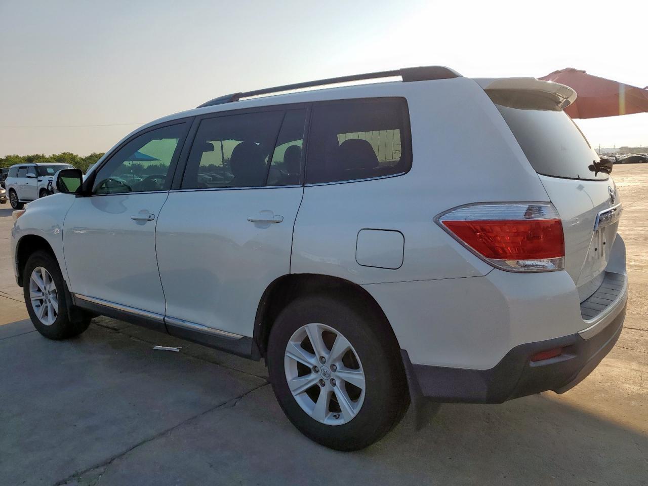 2012 TOYOTA HIGHLANDER