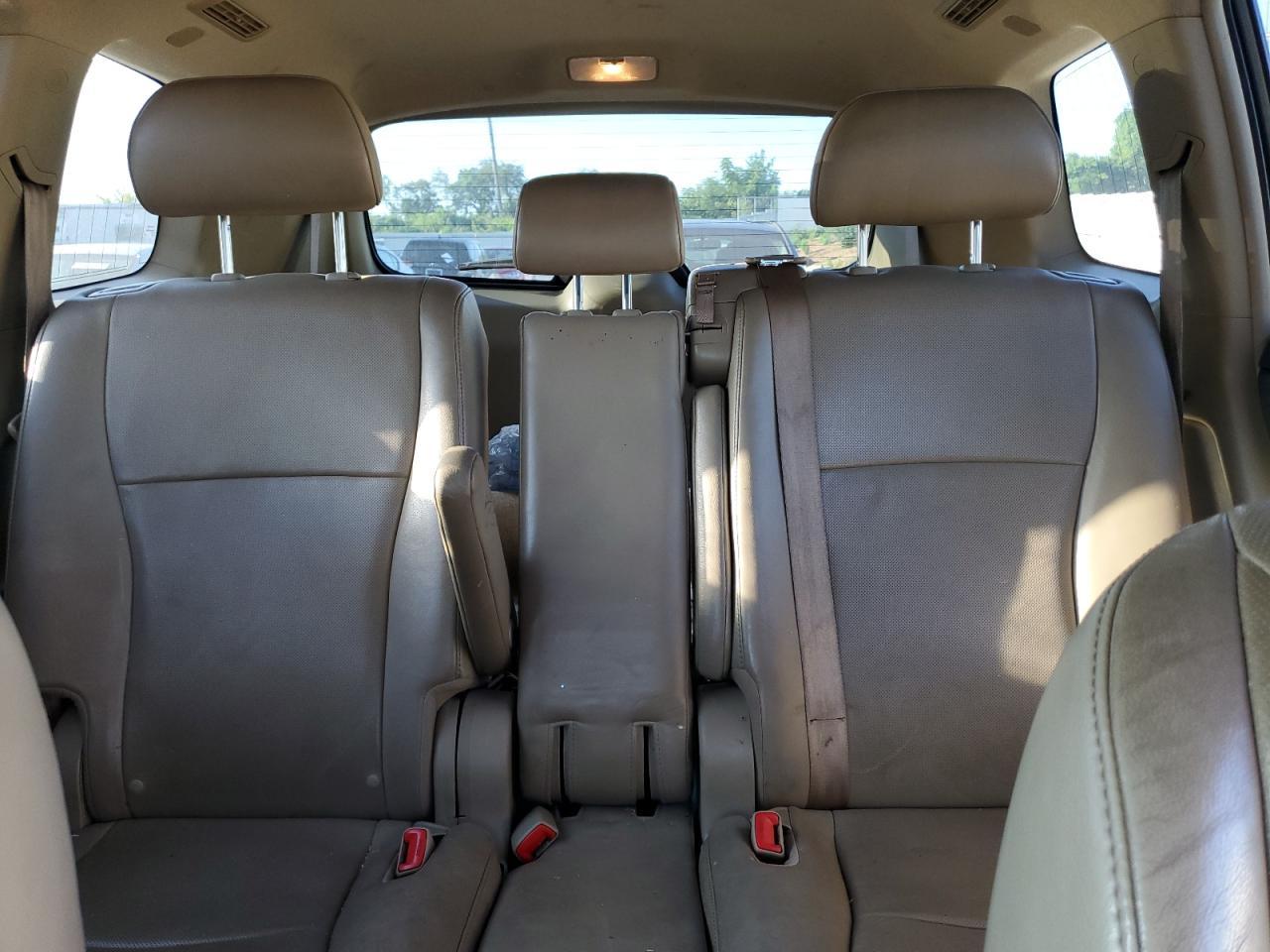 2013 TOYOTA HIGHLANDER