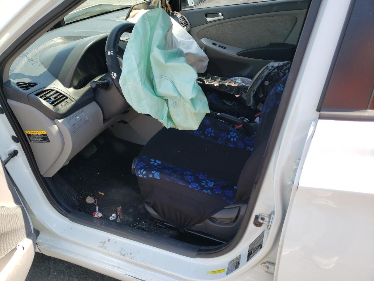 2013 HYUNDAI ACCENT