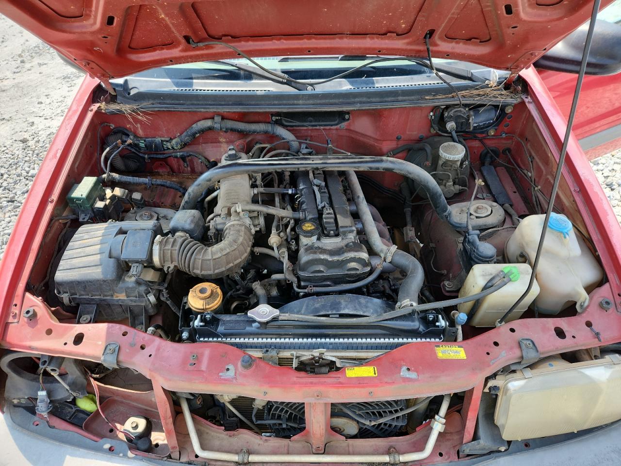 2001 CHEVROLET TRACKER