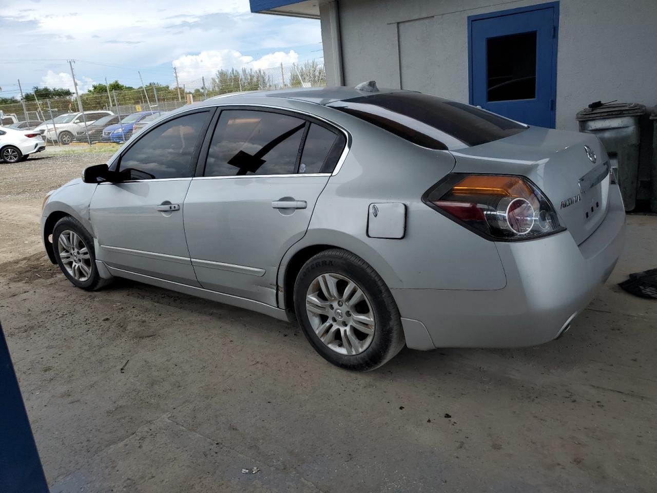 2011 NISSAN ALTIMA