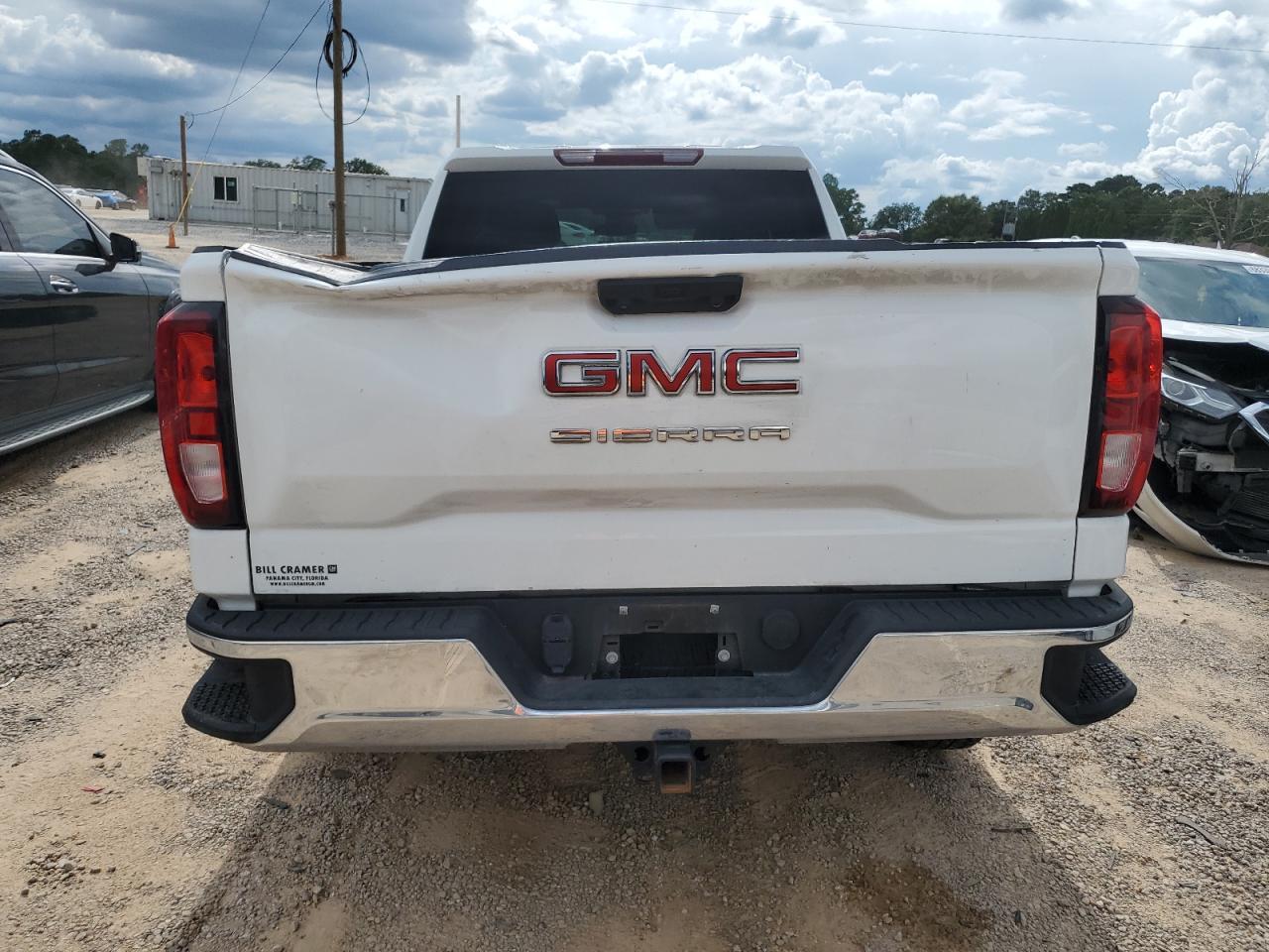 2023 GMC Sierra